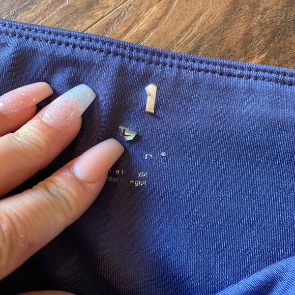 💙Super cute leggings! Hardly worn!💜 - Picture 5 of 5